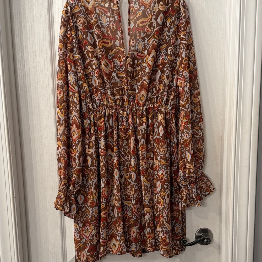 Brown Paisley V-Neck Long Sleeve Mini Dress - Picture 3 of 3